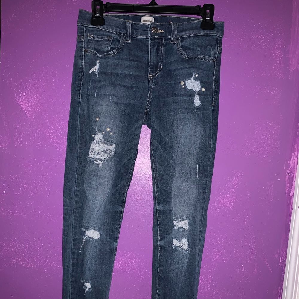 Buttlifting skinny jeans